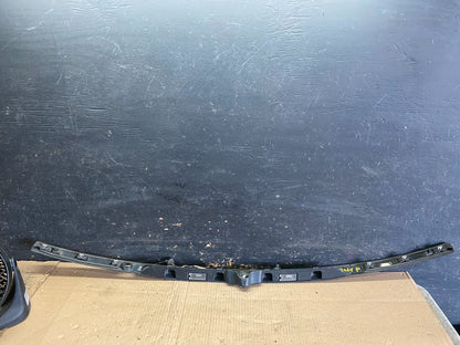 2016 2019 Ford Explorer Interceptor Rear Tailgate Molding With Camera R5284 DG4