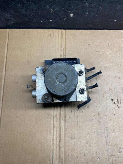 2002 to 2003 Chevrolet Tahoe ABS Pump Anti Lock Module AI9834 DW5