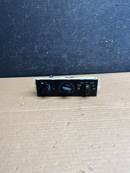 1998 to 2011 Ford Crown Victoria Marquis A/C Heater Climate Control AG0174 DG0