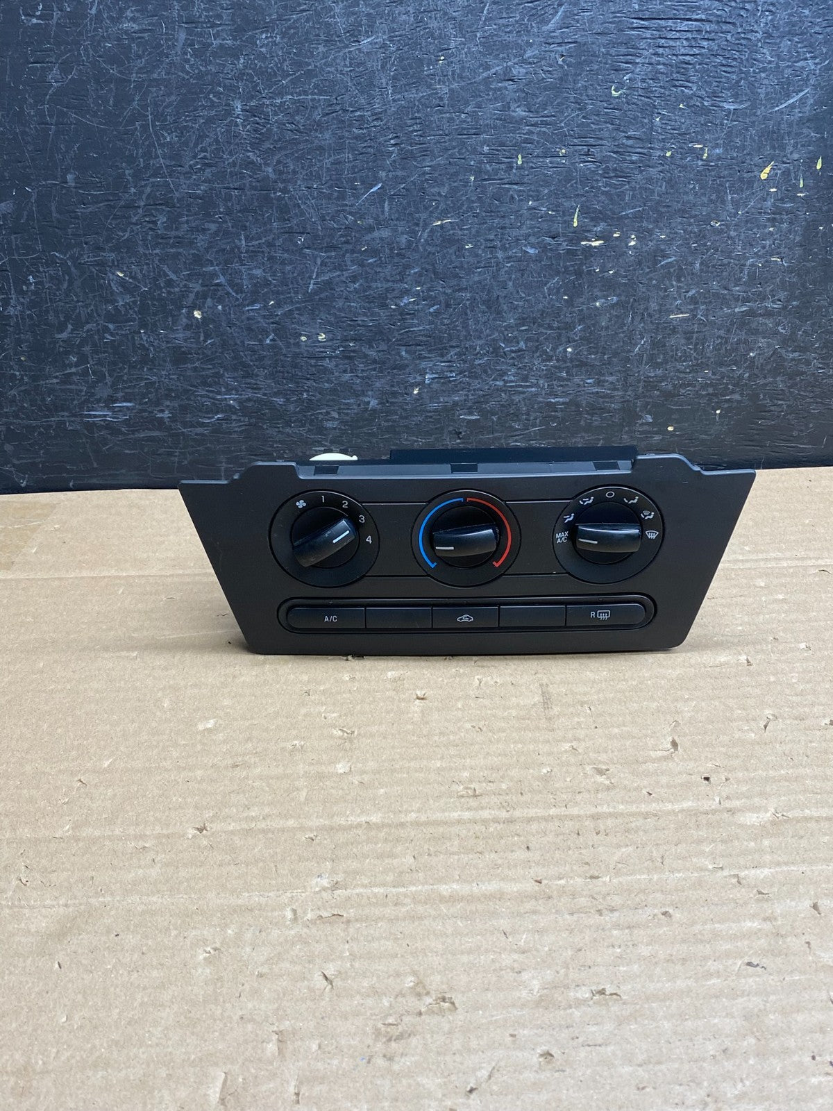 2006 to 2009 Ford Fusion Mercury Milan Climate Control A/C Control AG6219 DG0