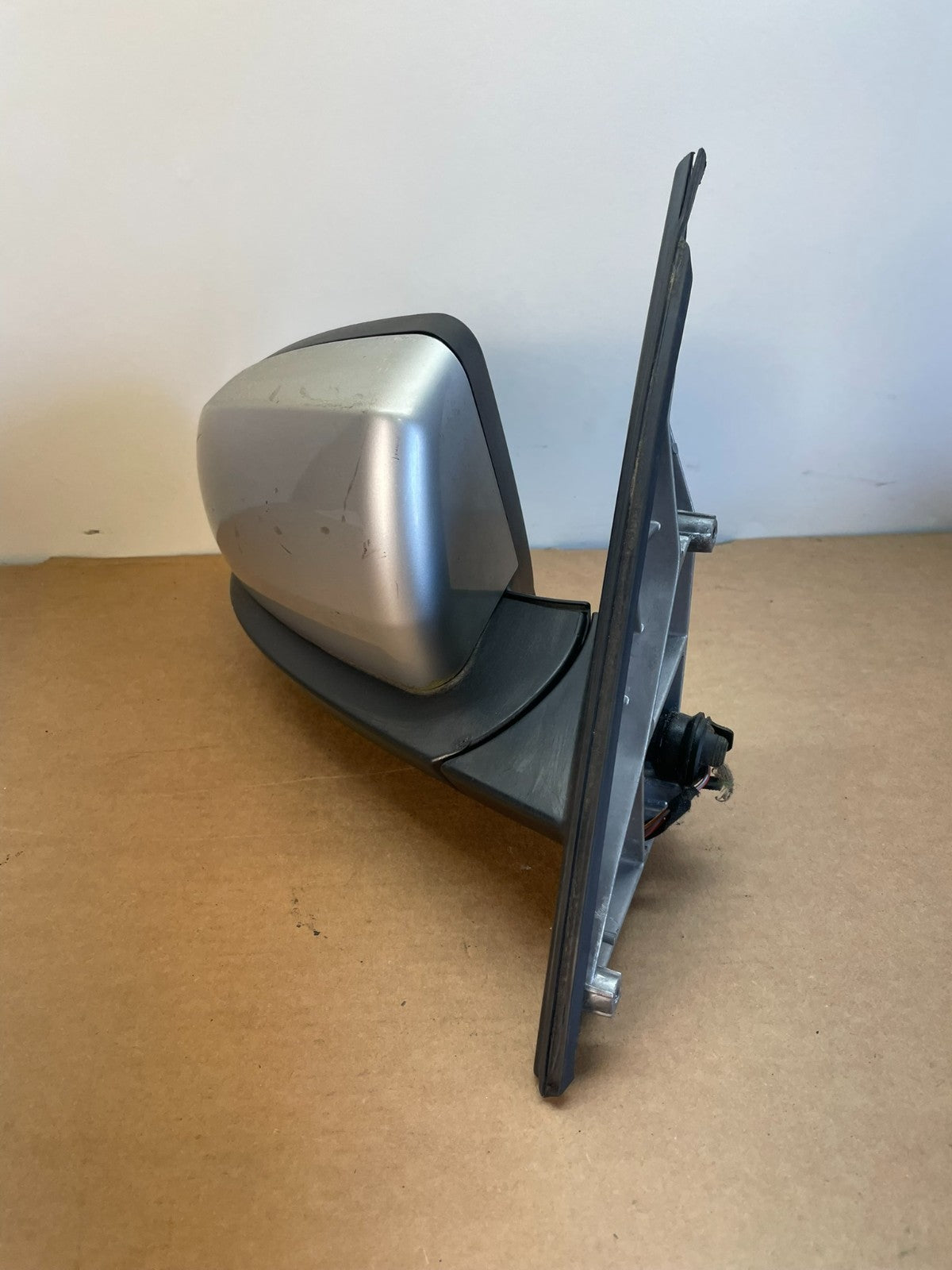 2007 to 2013 BMW X5 Right Passenger RH Side View Door Mirror AF8850 DG1