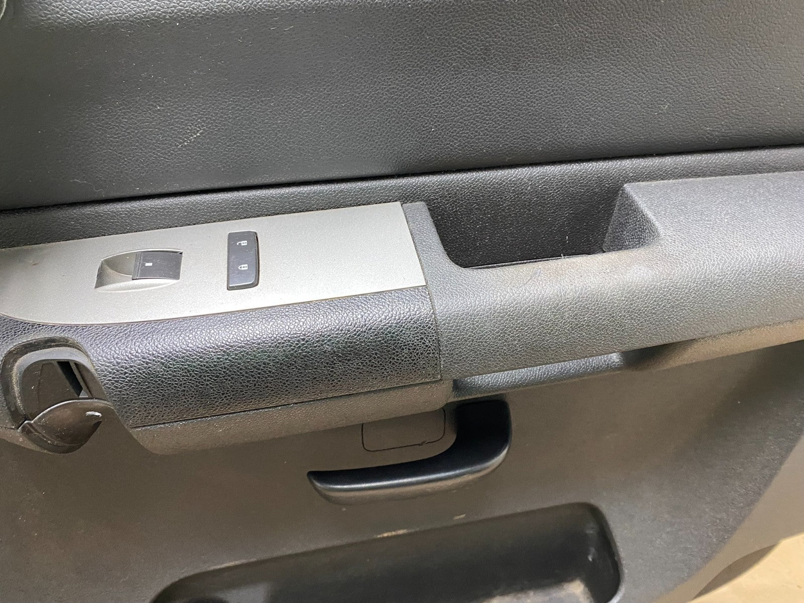 2007 to 2009 GMC Sierra Silverado Right RH Side Door Panel AF49753
