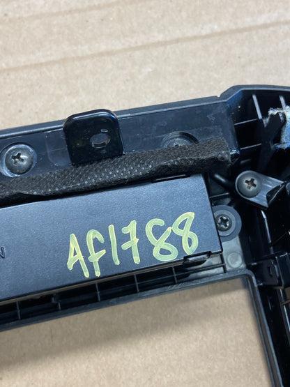 2007 to 2009 Hyundai Santa Fe Center Dashboard Radio Bezel Trim AF6124 DG6
