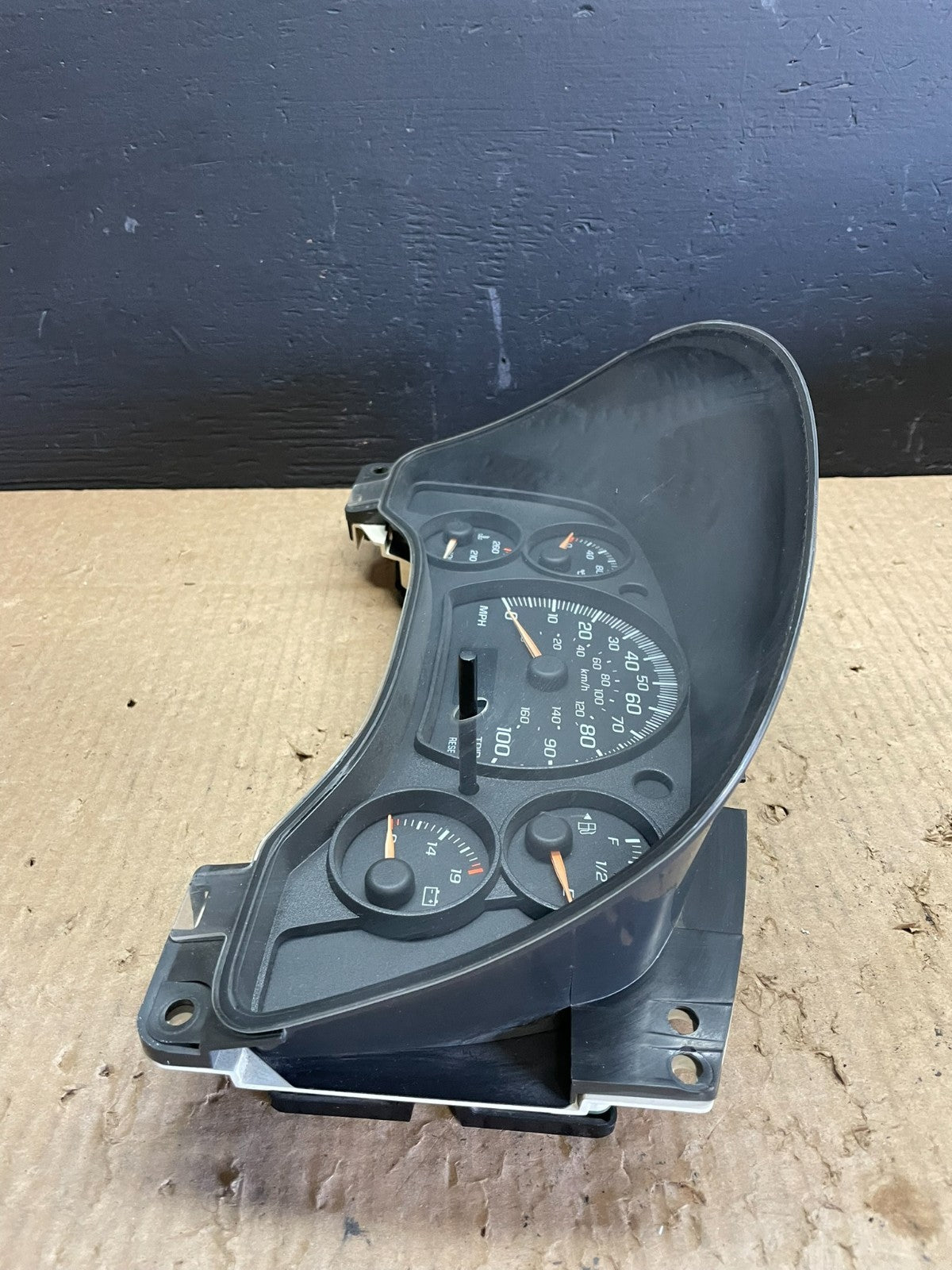 2003 to 2007 Chevrolet Express Speedometer Cluster Gauge 25755008 AB75155