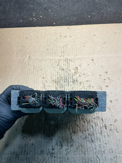 2010 2011 Ford Crown Victoria Engine Computer Module U9459 DG1