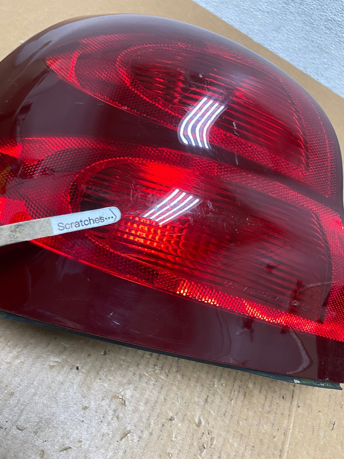 2004 to 2008 Pontiac Grand Prix Left Driver LH Side Tail Light AE0268 LK3