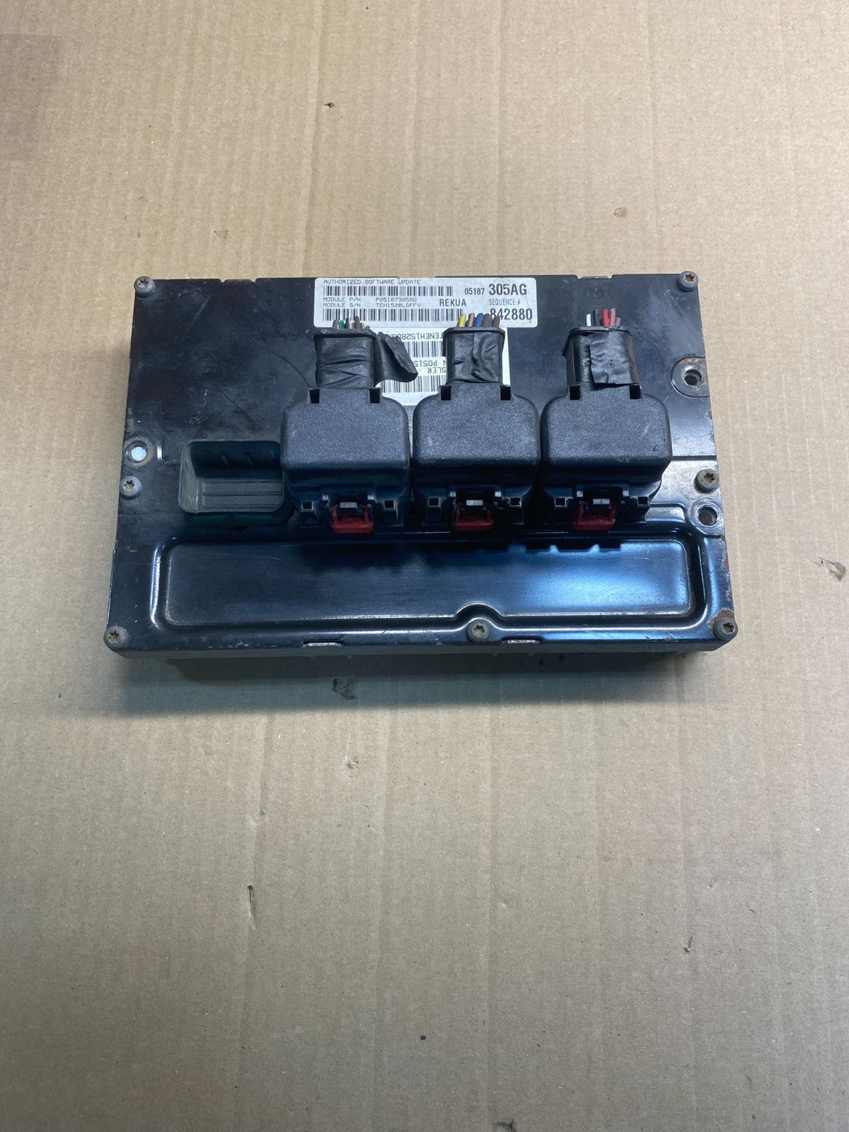 2008 Jeep Grand Cherokee Commander 3.7 Engine Computer ECU p05187305ag ac0429 DG0