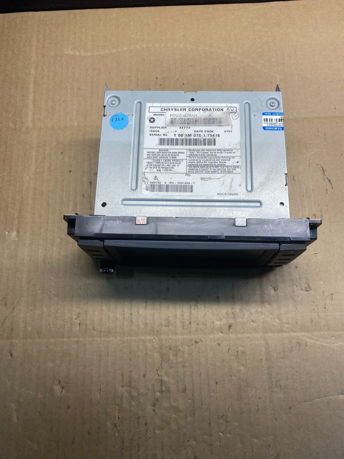 2011 Dodge Challenger AM FM CD DVD Radio w/o Satellite P05064676 AB74624