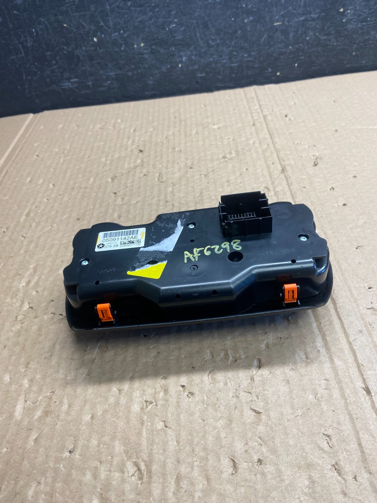 2013 to 2016 Dodge Dart AC Heater Temperature Climate Control AF6298 DG4