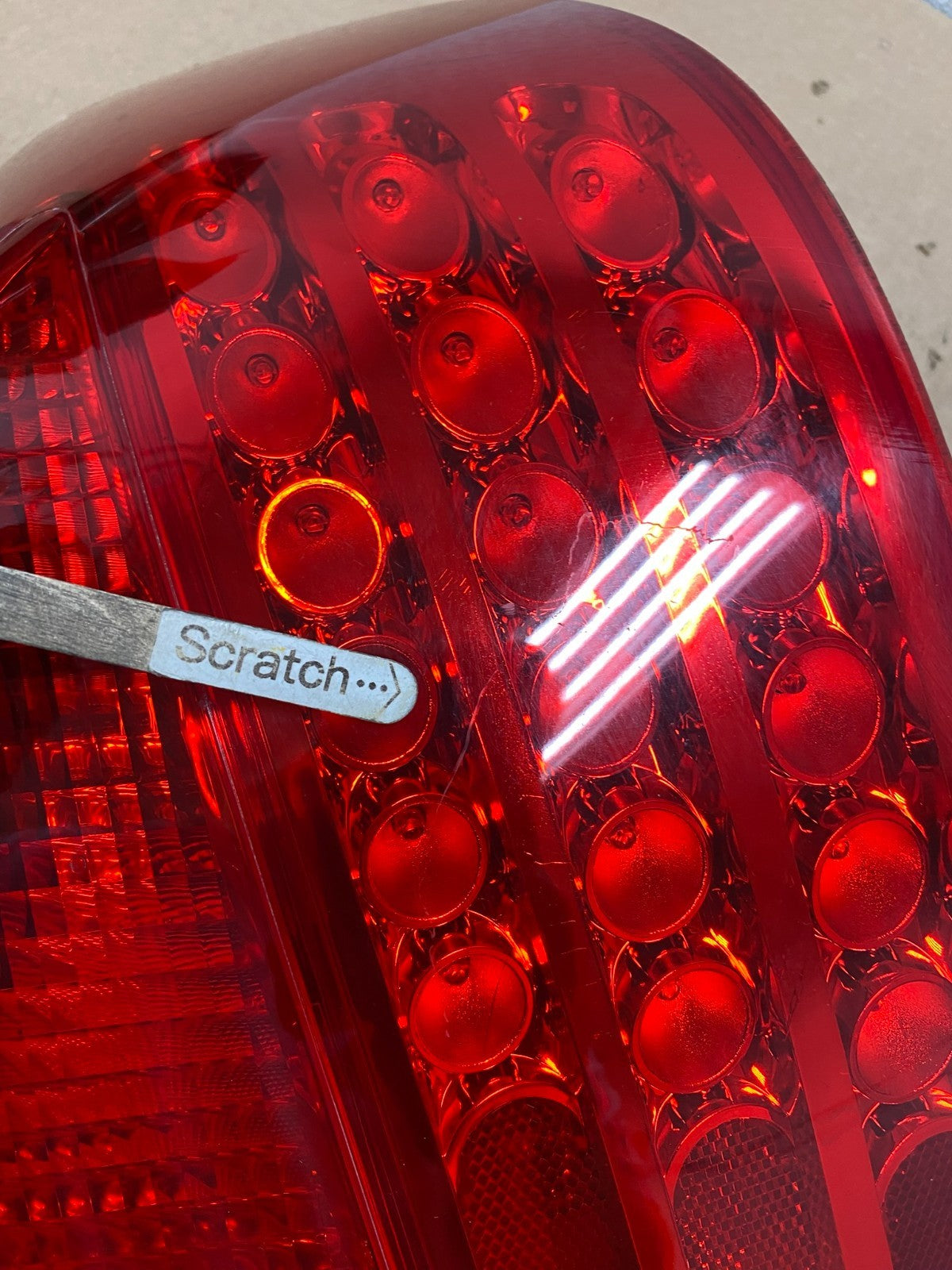 2003 to 2004 Infiniti G35 Right Passenger Rh Side Tail Light Q4208 DW4