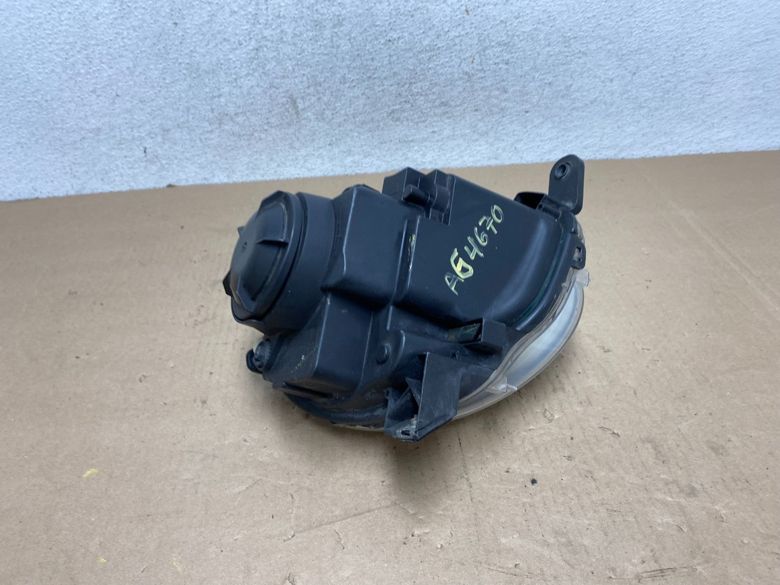 2012 to 2017 Fiat 500 Left Driver LH Halogen Headlight AG4670 DW7