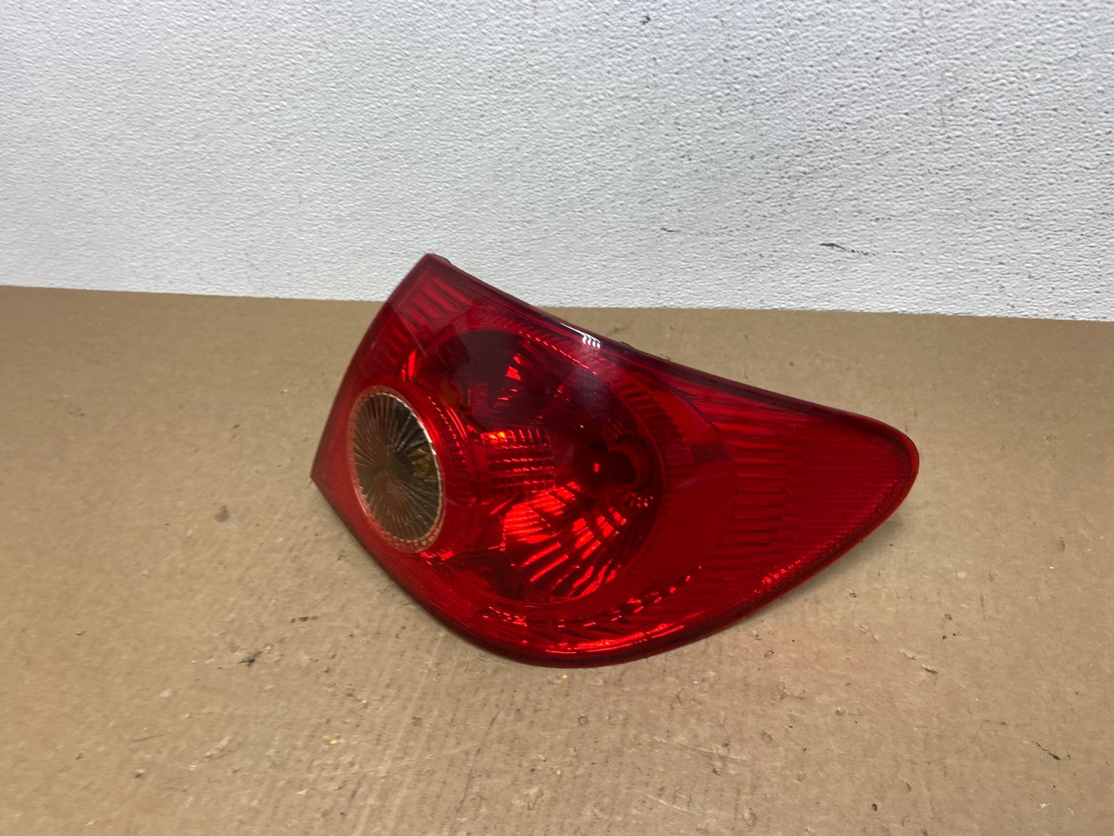 2006 - 2008 Toyota Corolla Right Passenger RH Side Tail light AC1043 LK1