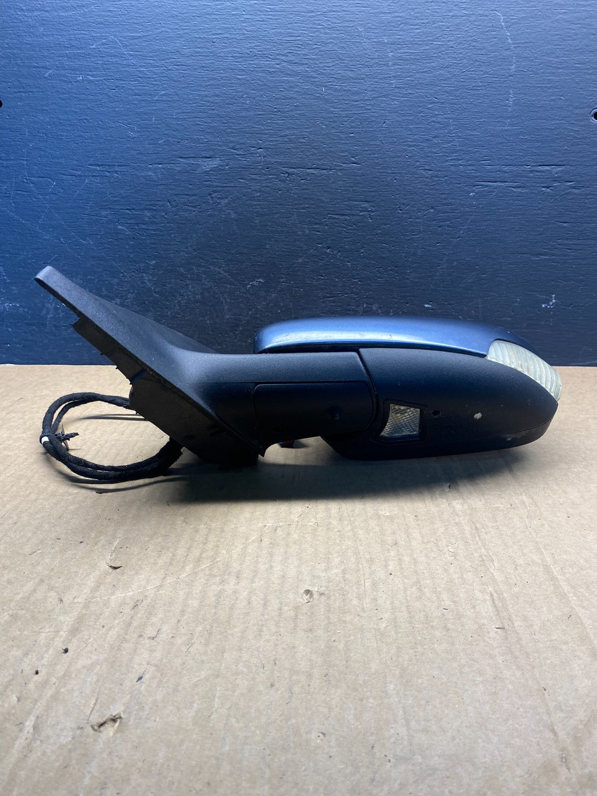 2004 - 2006 Volvo S40 Left Driver Side Turn Signal View Door Mirror AC7167 DG3