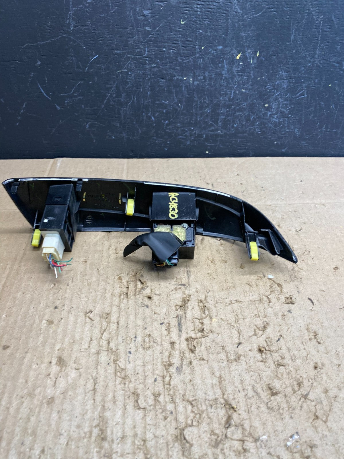 2004 to 2010 Toyota Sienna Right Side Radio Switches Bezel Trim OEM AC4830 DG4