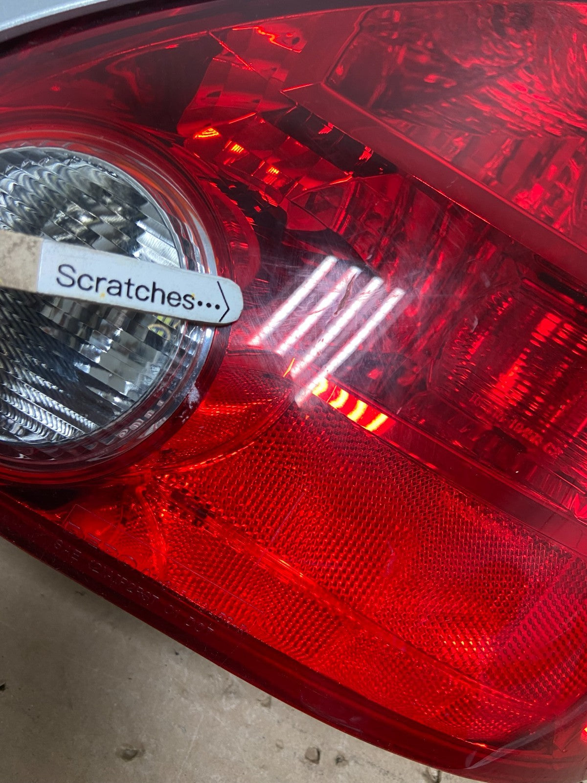 2004 2005 2006 2007 2008 Nissan Maxima Right Passenger Tail Light Oem AA9392 LK3