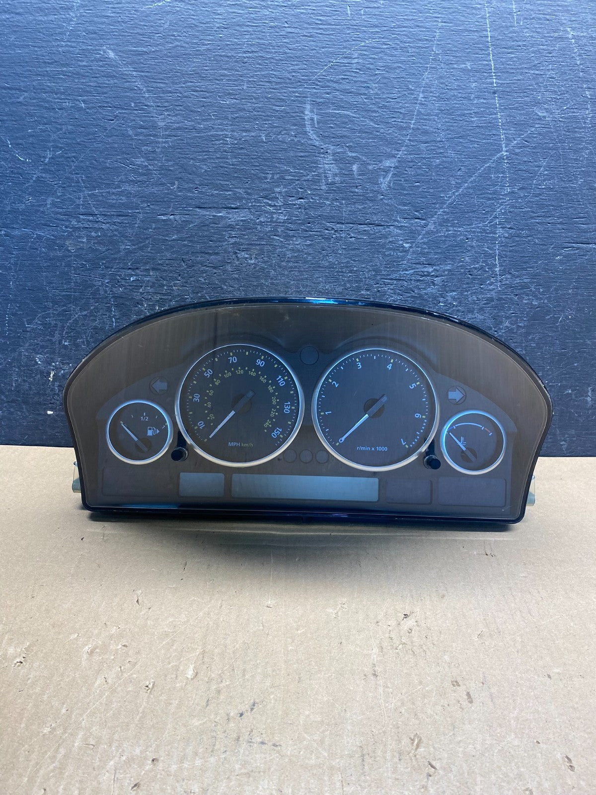 2007 Land Rover Range Rover Speedometer Cluster Gauge AG1876 DG0