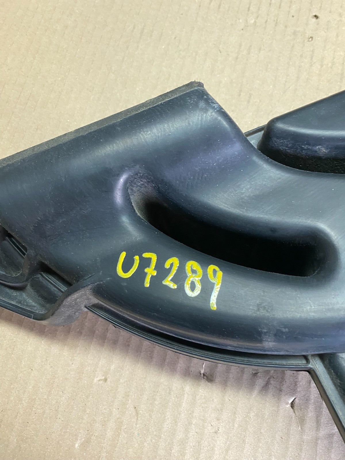 2013 to 2018 Nissan Altima 2.5L Air Duct Tube Resonator 16554-JA000 u7289 DG9