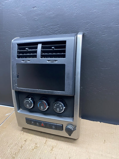 2008 to 2012 Jeep Liberty Dash Climate Temperature Control Radio Bezel ab5628 DG1