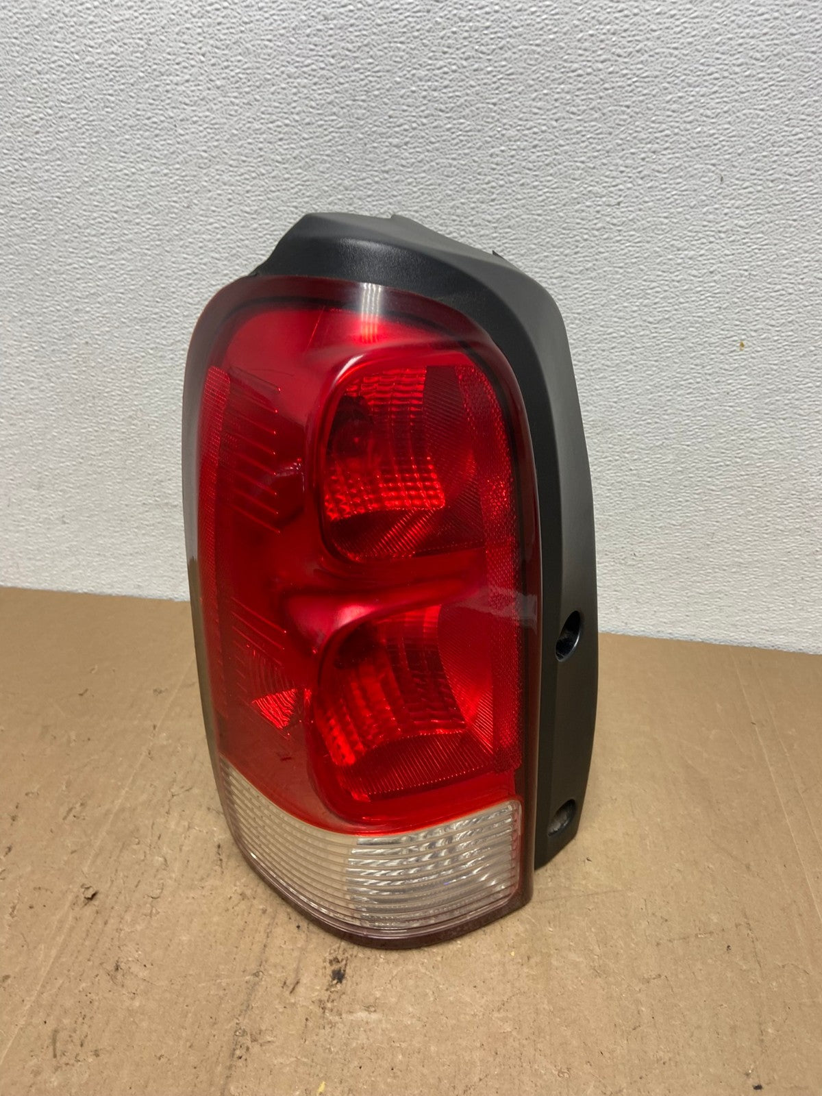 2005 to 2009 Pontiac Montana / Uplander Left Driver Lh Tail Light DEPO AC5878 LK0