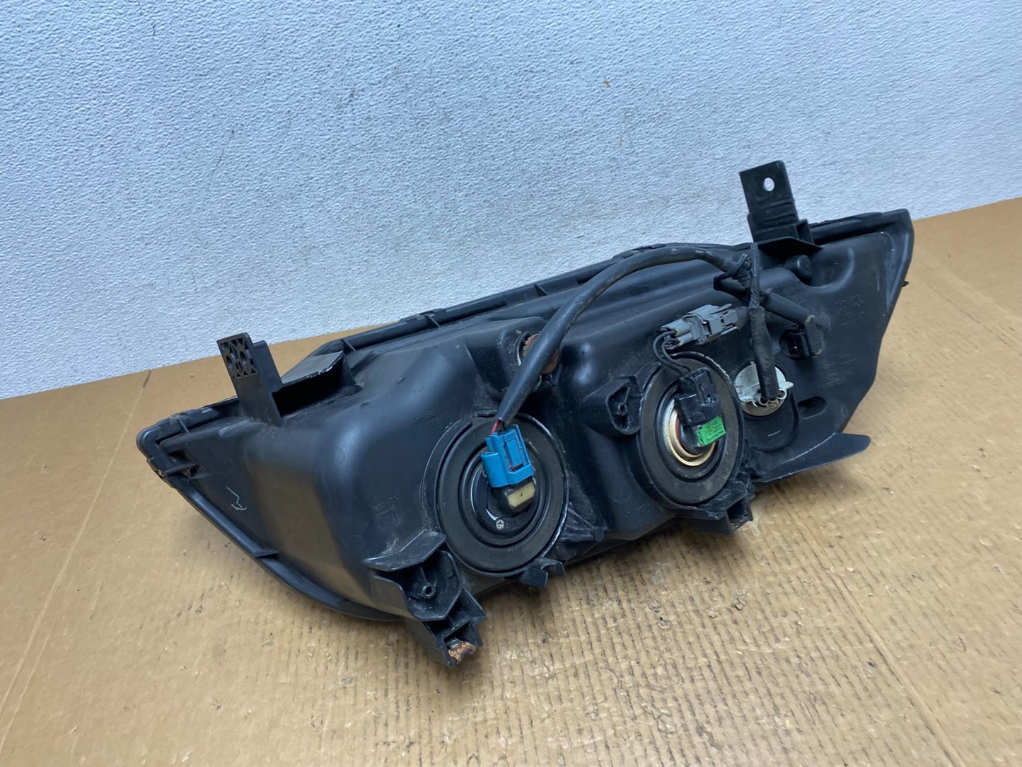 2004 2005 2006 Acura MDX Left Driver LH Headlight Halogen AE2714 DW5