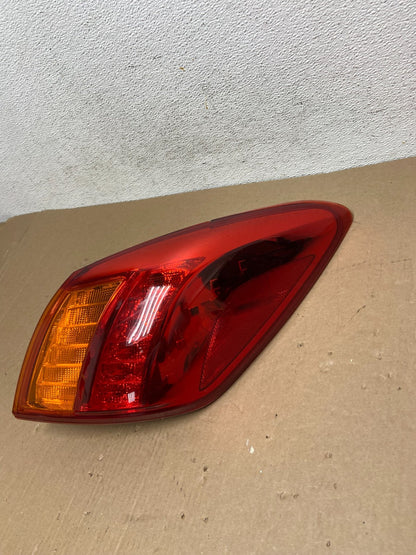 2009 2010 Nissan Murano Right Passenger Rh Side Tail Light AD6460 DW1