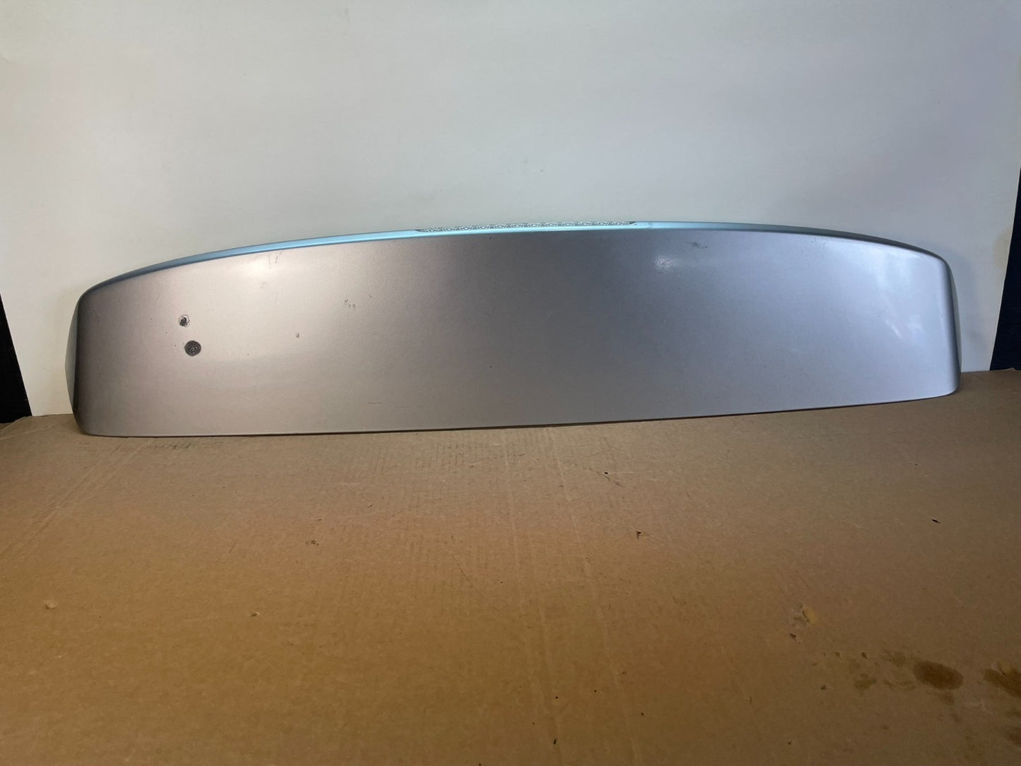 2006 to 2007 Subaru Tribeca B9 Rear Spoiler Wing AH0025 DG0