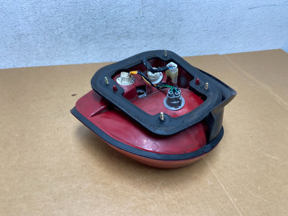 1999 2000 2001 Hyundai Sonata Left Driver Side Tail Light AD8911 DW5