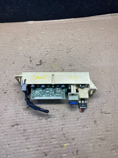 2001 - 2007 GMC Chevrolet Express 1500 Climate Control A/C j9462 DG4