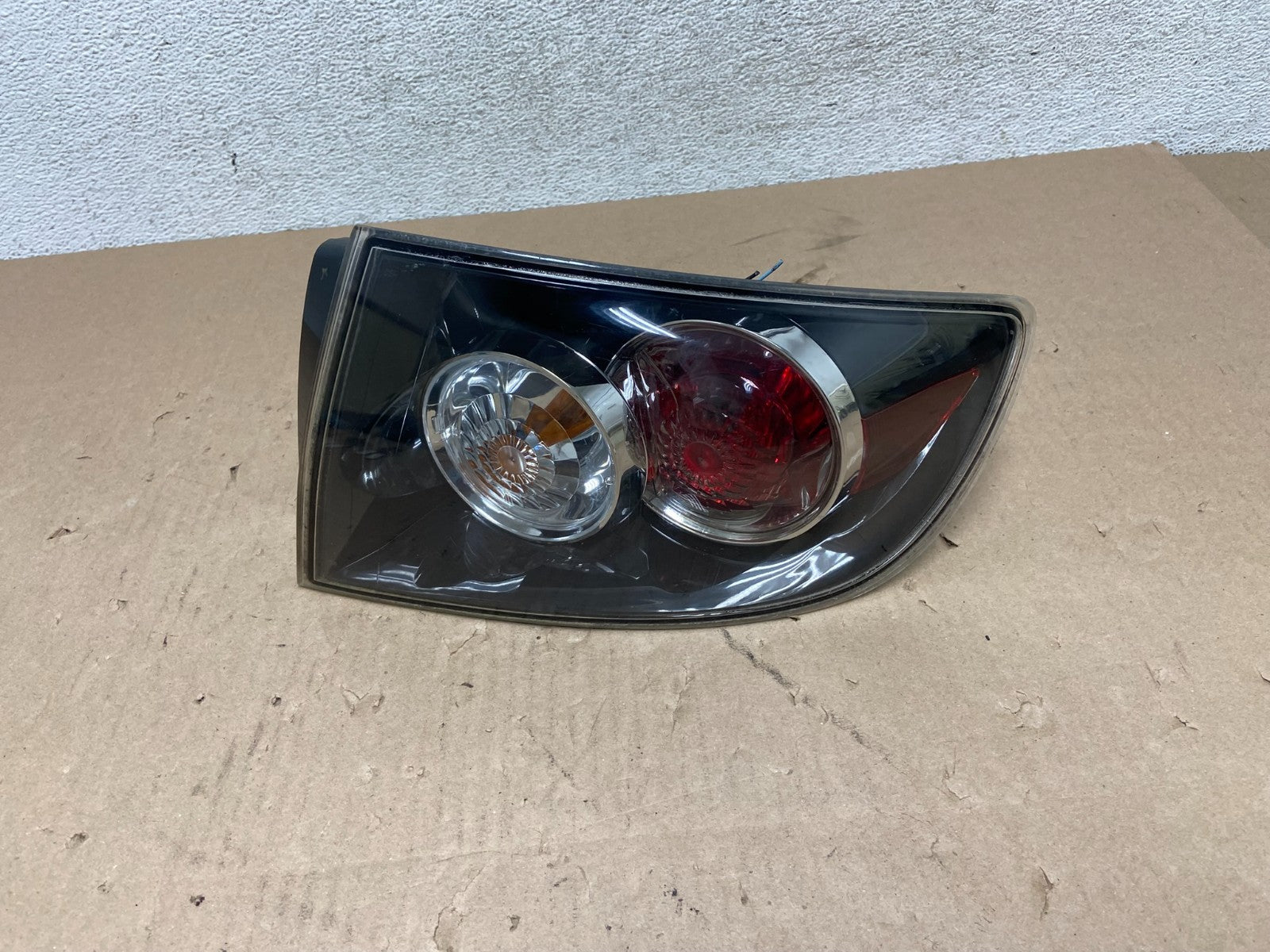 2007 2008 2009 Mazda 3 Sedan Right Passenger RH Side Tail Light AG5807 DW0