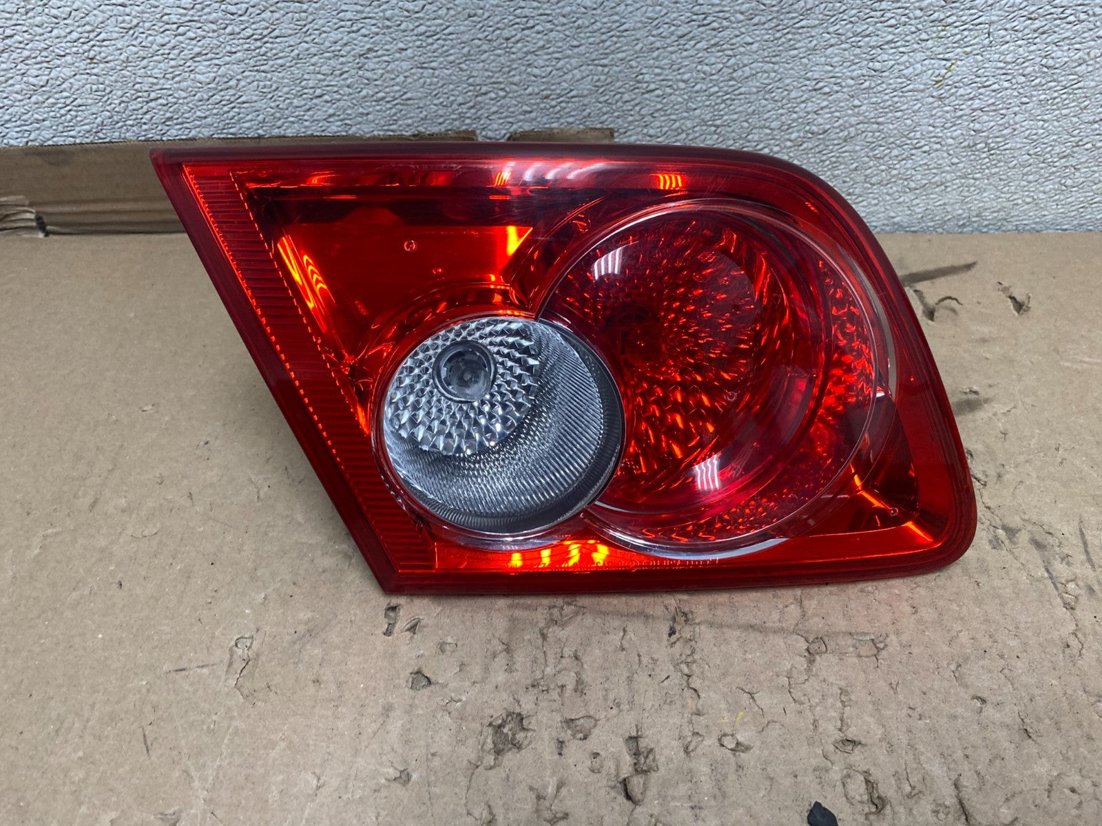 2003 2004 2005 Mazda 6 Left Driver LH Inner Tail Light Taillight U2237 DW0