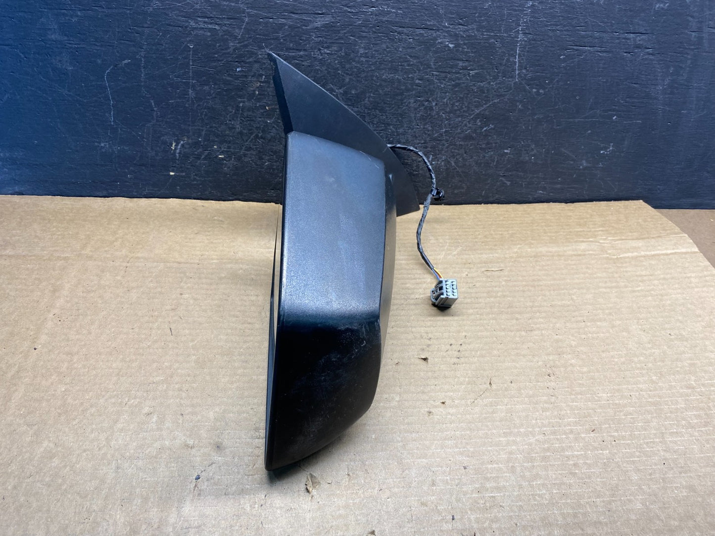 2009 to 2017 GMC Acadia Right Passenger Door Mirror AD9733 DW1