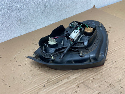 2000 to 2001 Nissan Maxima Right Passenger Rh Side Tail Light AD4312 LK5