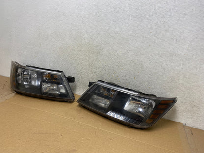 2009 to 2017 Dodge Journey Headlights Left+Right Set Halogen AH7750 DW2