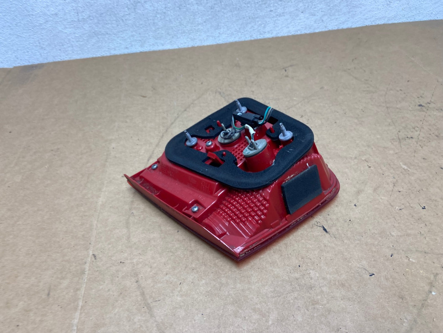 2013-2016 Chevrolet Malibu Right Passenger Rh Inner Tail Light AE3093 LK4