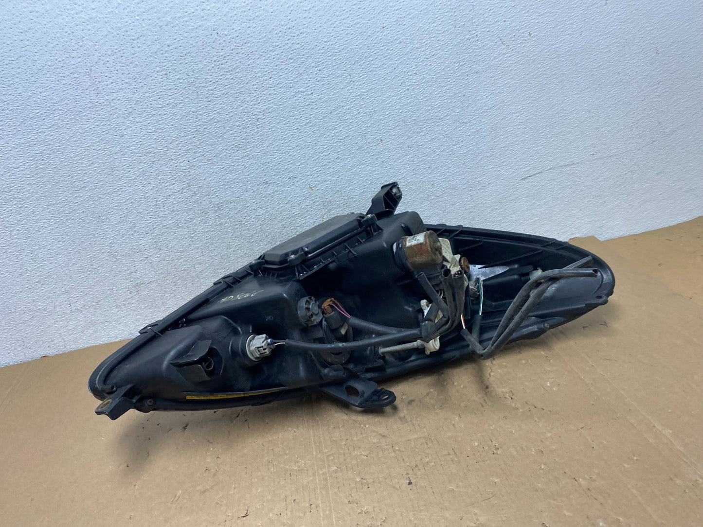 2002-2004 Lexus Es300 Es330 Left Driver Lh Headlight Xenon HID AD8066 DW5