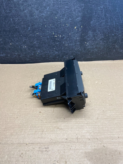 2005 to 2006 Cadillac STS AC Heater Climate Control Panel ah1580 DG1