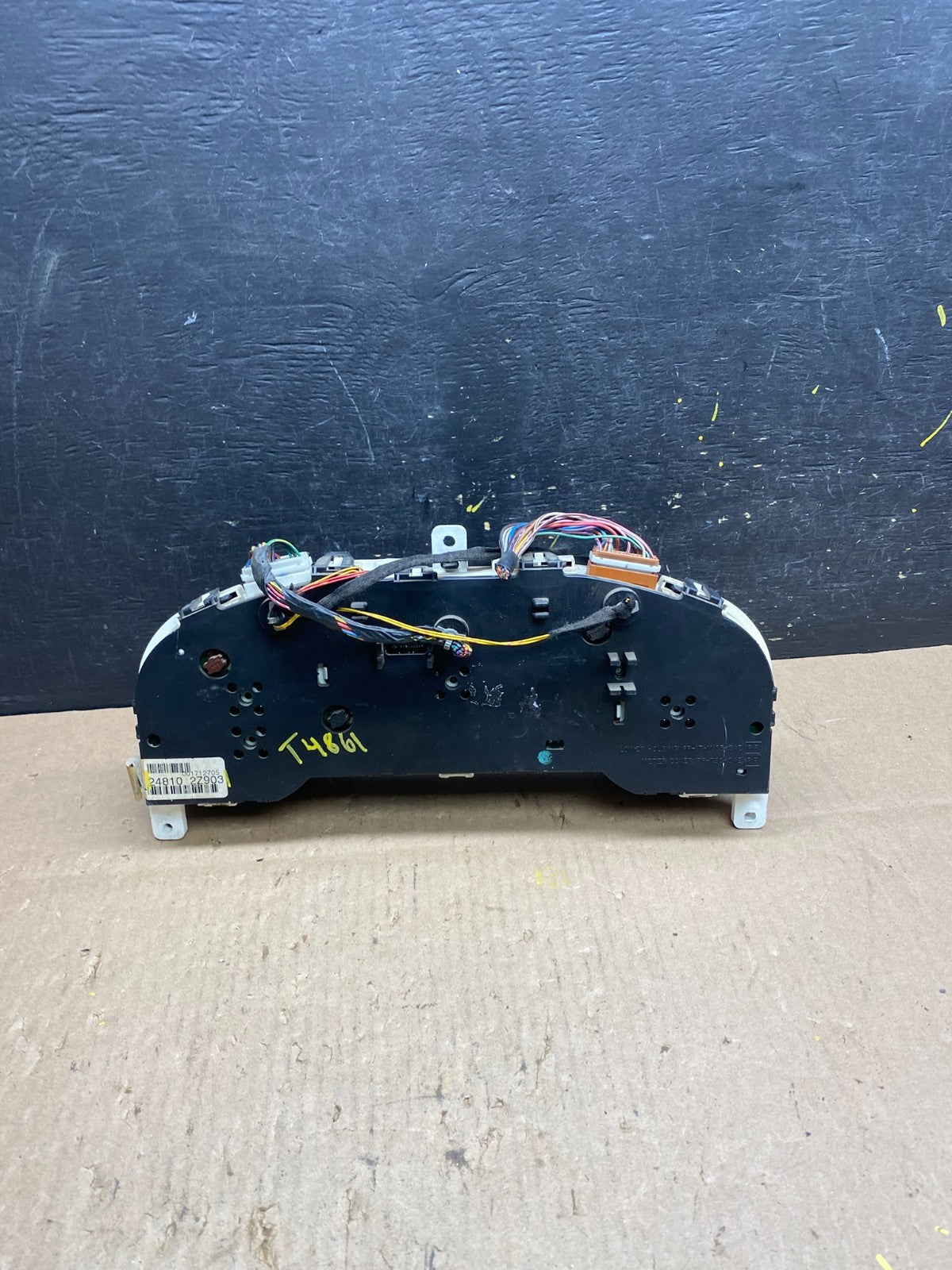 2002-2003 Nissan Pathfinder Xterra Cluster Speedometer Instrument OEM T4861 DG4