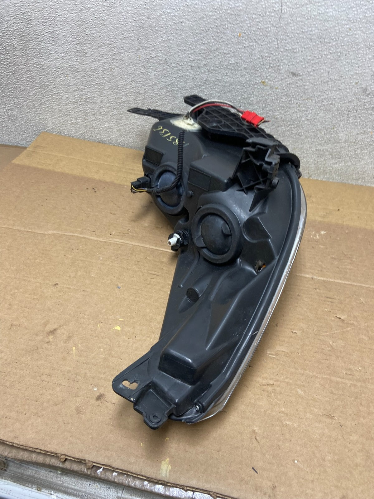 2013 - 2016 Ford Escape Headlight Left Driver Lh Side Halogen TYC AB5136 DW9