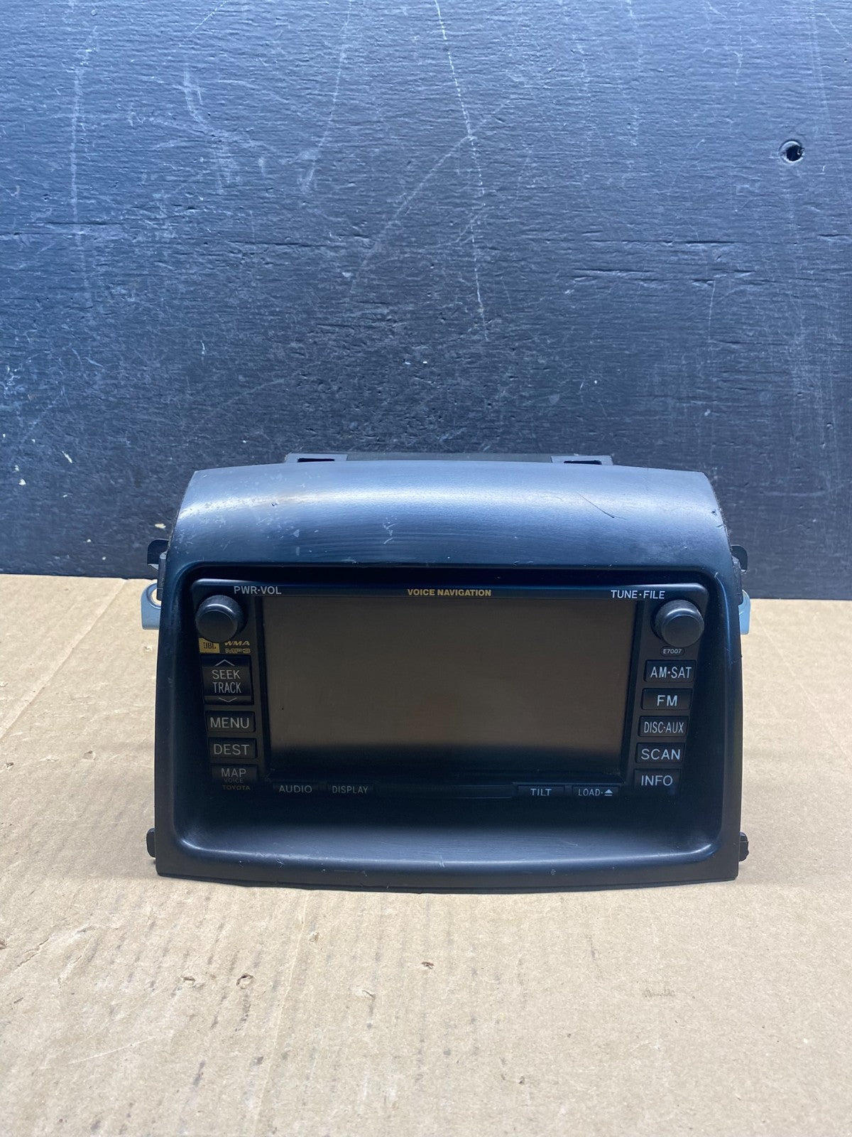 2006 to 2010 Toyota Sienna AM FM CD Screen Display Radio AG3783 DG0