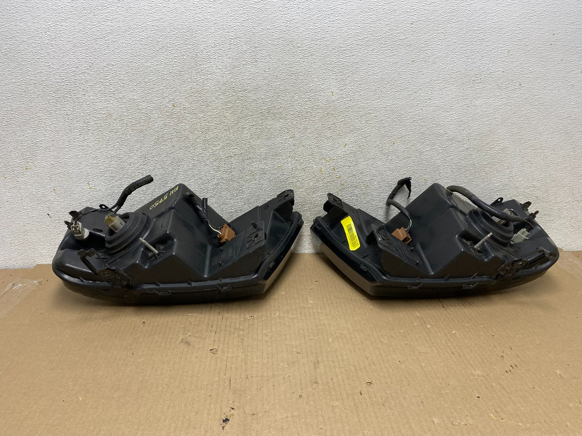 2004 to 2008 Ford F-150 F150 Left+Right Halogen Headlights ah5750 DG6