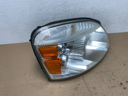 2004 - 2007 Ford Freestar Right Passenger RH Side Headlight Halogen AF5015 DW2