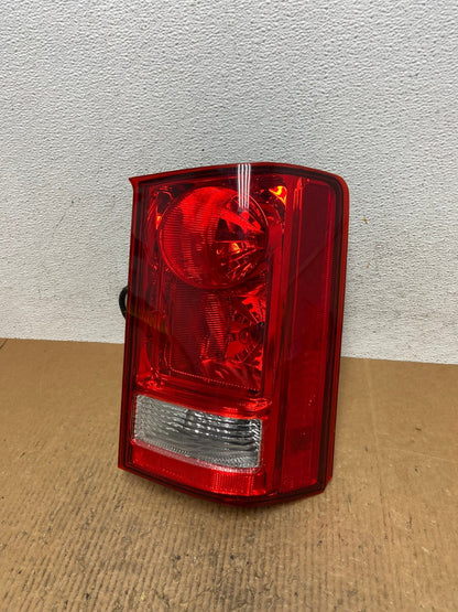 2009 to 2015 Honda Pilot Right Passenger Rh Side Tail light AE1562 LK0