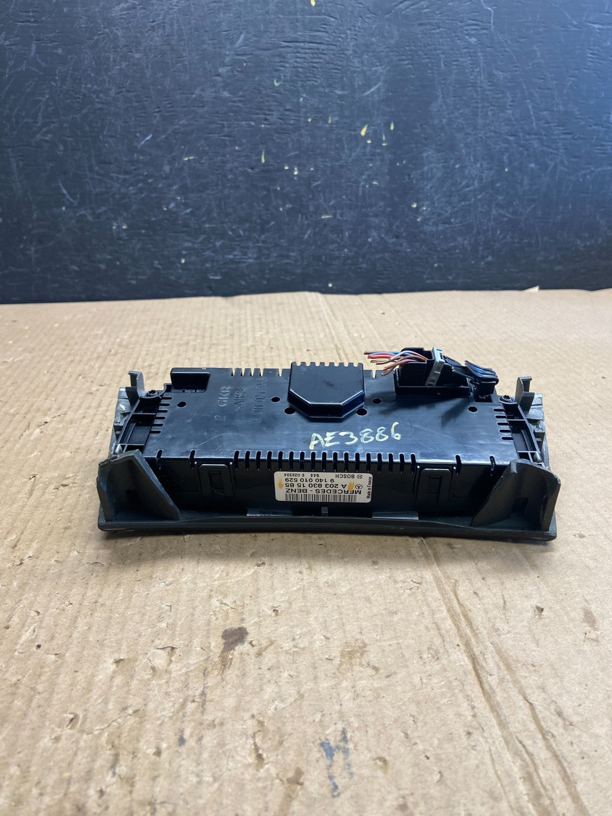 2005-2009 Mercedes W203 C230 C240 A/C Heater Climate Control Trim AE3886 DG4