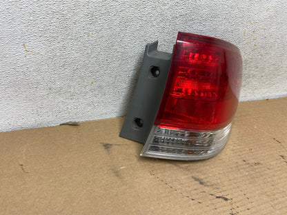 2008 2009 2010 Honda Odyssey Right Passenger Side Tail Light AH4204 LK1