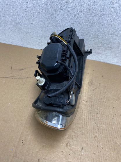1999 to 2002 Audi A4 Left Driver LH Side Headlight AG0490 DW7