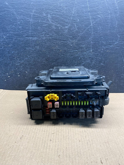 2005 Jeep Grand Cherokee Integrated Power Fuse Box Relay 04692071AB ah3188 DG5