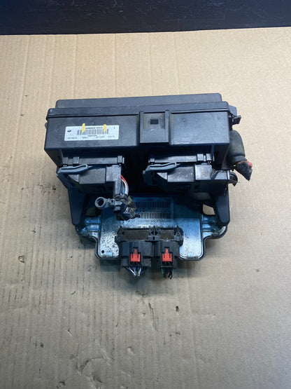 2009 Jeep Grand Cherokee Fuse Box Relay Panel 04692215aa ac0468 DG0