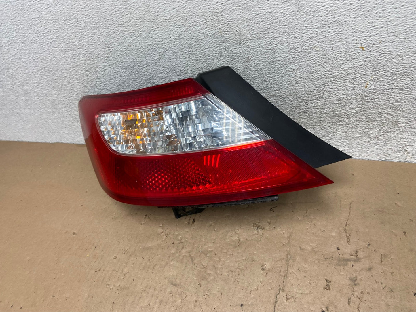 Coupe 2006 2007 2008 Honda Civic Left Driver LH Side Tail Light AG5637 LK1