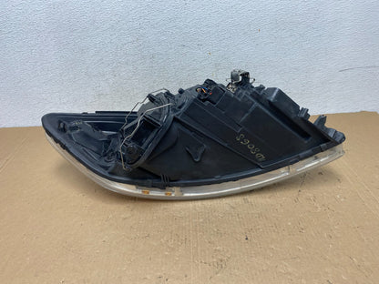 2011-2013 Volvo C30 Left Driver LH Side Halogen Headlight AD8068 DG9