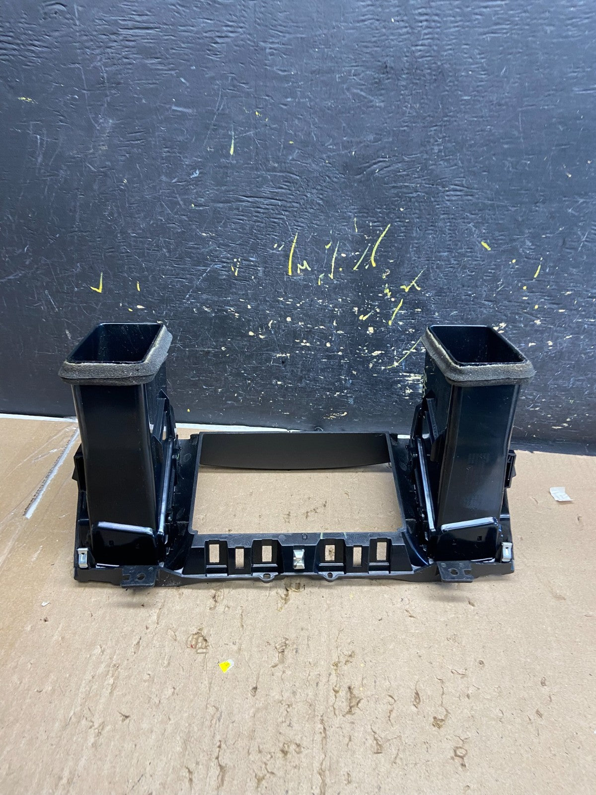 2013 to 2020 Nissan Pathfinder Center Dash Radio Trim Bezel  Surround AB5496 DG4